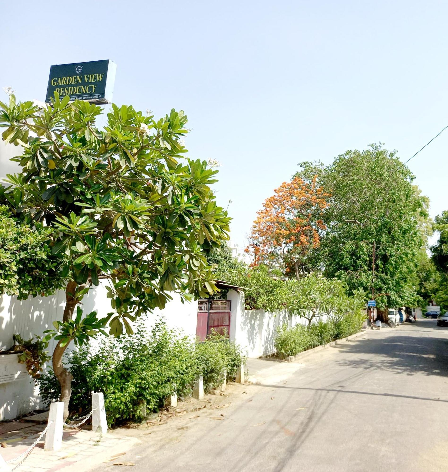 Garden View Residency Bed & Breakfast Lucknow Ngoại thất bức ảnh