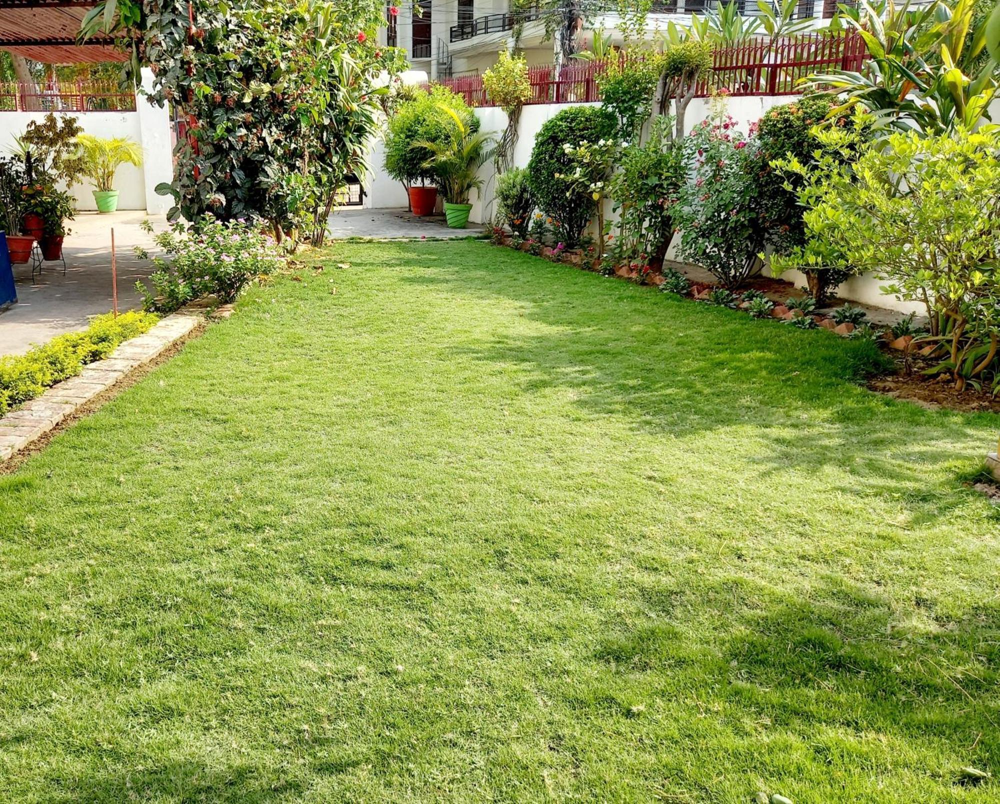 Garden View Residency Bed & Breakfast Lucknow Ngoại thất bức ảnh